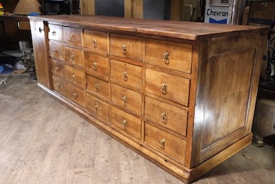 ilot central ancien comptoir de commerce